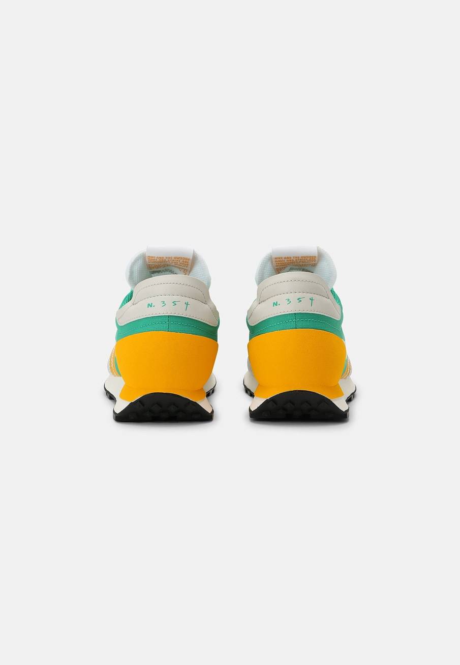 Фото № 5 с приближением к товару «‎Nike Dbreak Type »