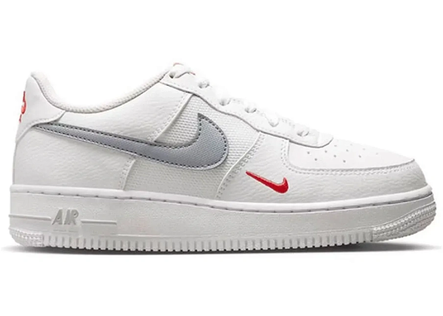 Фото № 1 с приближением к товару «‎Nike Air Force 1 Low»