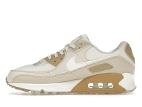 Фото № 3 с приближением к товару «‎Nike Air Max 90»