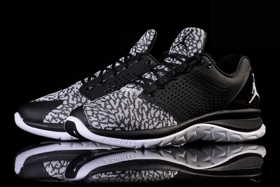Фото № 3 с приближением к товару «‎Nike Air Jordan Trainer ST Oreo »