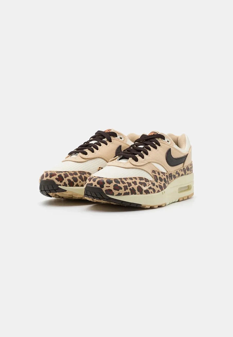 Фото № 2 с приближением к товару «‎AIR MAX 1 '87»