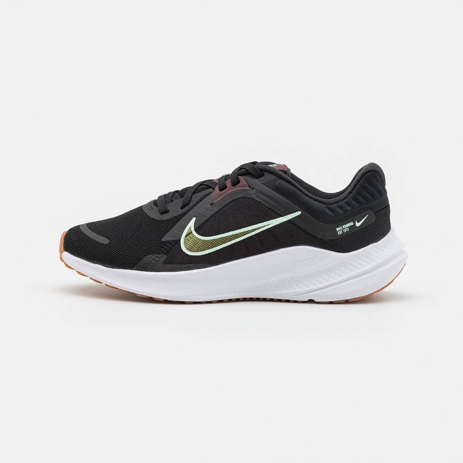 Фото № 1 с приближением к товару «‎Nike Wmns Quest 5»