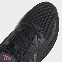 Фото № 3 с приближением к товару «‎Adidas 2.0»