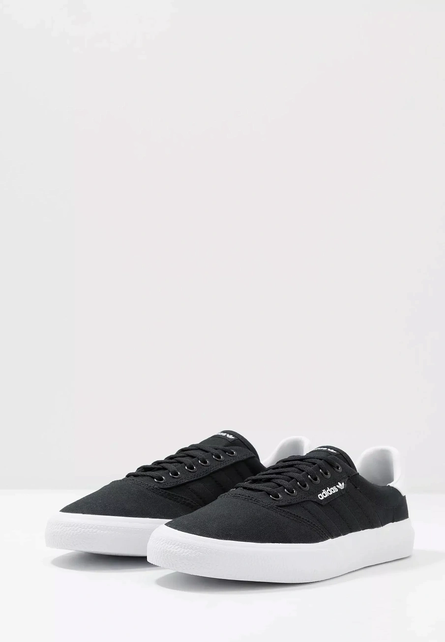 Фото № 4 с приближением к товару «‎3MC UNISEX»