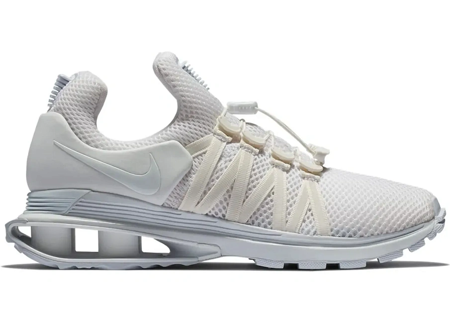 Фото № 1 с приближением к товару «‎Nike Shox Gravity Triple White »