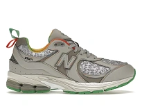 Фото № 1 с приближением к товару «‎New Balance 2002R»
