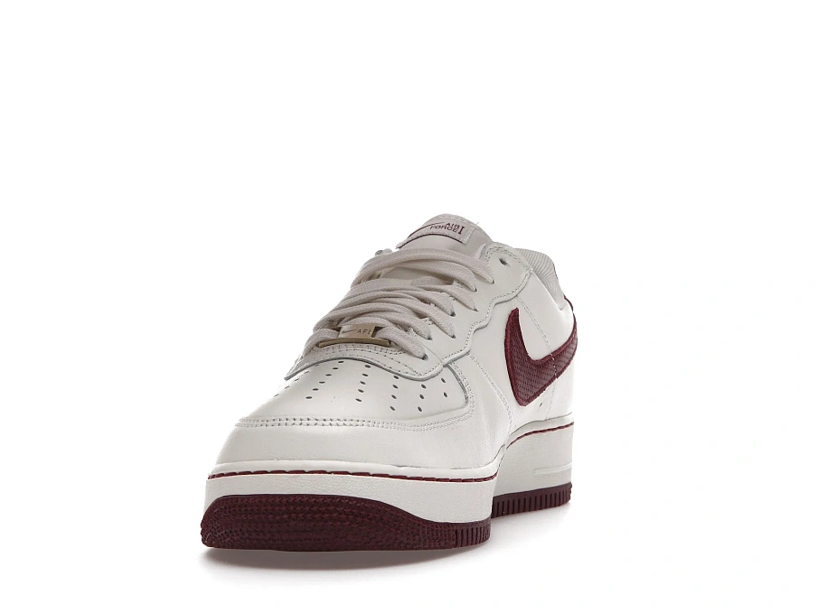 Фото № 3 с приближением к товару «‎Nike Air Force 1 Low 07 Craft Dark Beetroot»