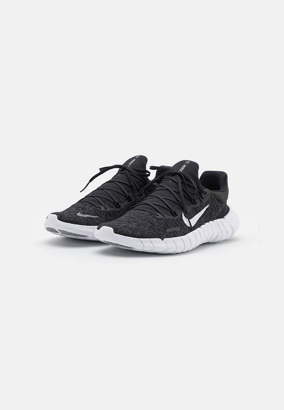 Фото № 2 с приближением к товару «‎Nike Free Rn 5.0 2021»