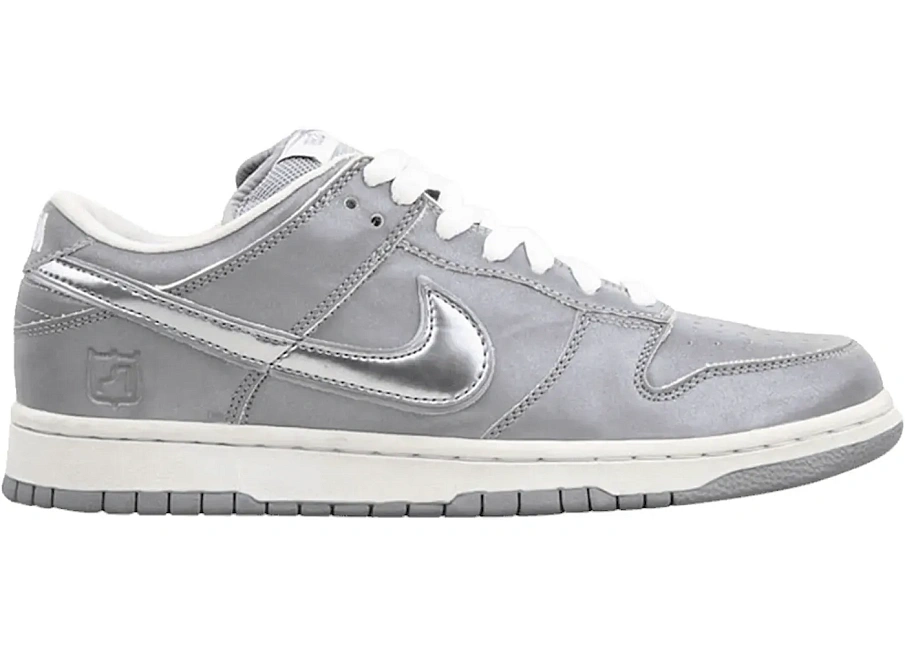 Фото № 1 с приближением к товару «‎Nike SB Dunk Low Medicom 3»