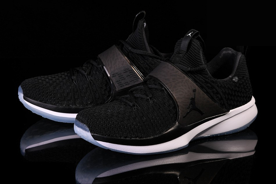 Фото № 2 с приближением к товару «‎Nike Air Jordan Trainer 2 Flyknit Ice »