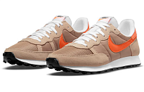 Фото № 3 с приближением к товару «‎Nike Challenger OG 'Dark Driftwood Orange'»