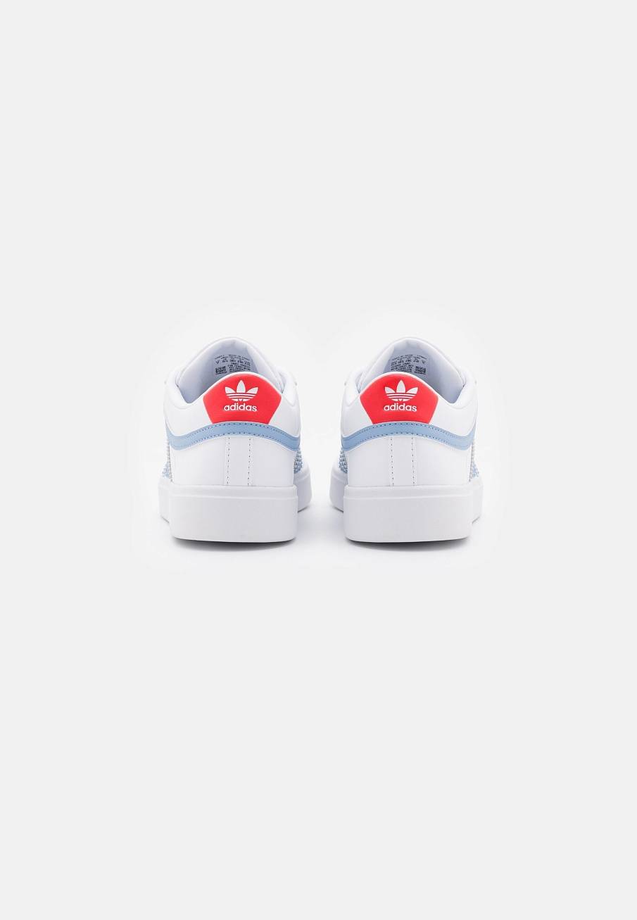 Фото № 4 с приближением к товару «‎Adidas Bryony »