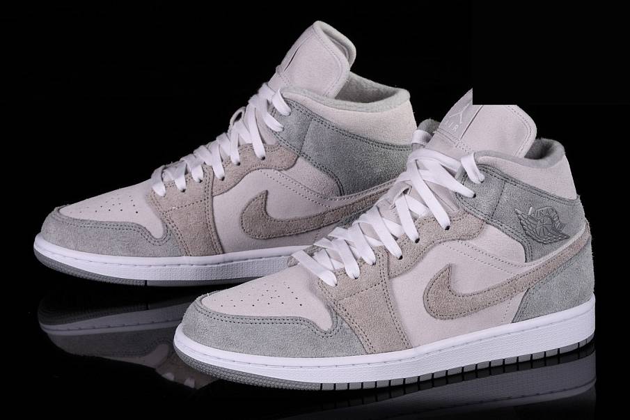 Фото № 2 с приближением к товару «‎Jordan Brand Air Jordan 1 SE «particle »