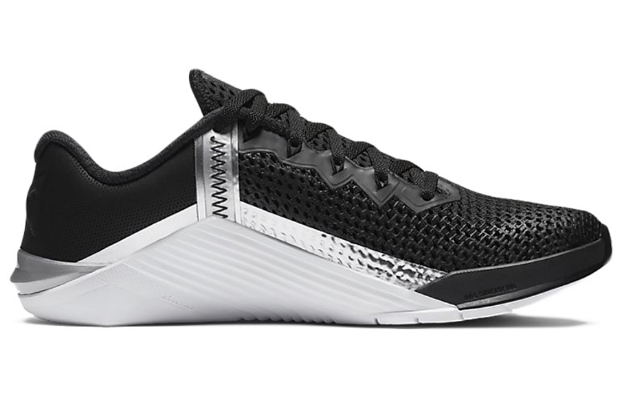Фото № 2 с приближением к товару «‎Nike Wmns Metcon 6 'Black Metallic Silver'»
