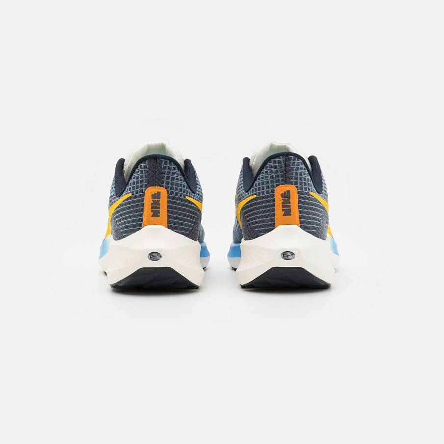 Фото № 3 с приближением к товару «‎Nike Air Zoom Pegasus 39 Prm»