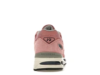 Фото № 4 с приближением к товару «‎New Balance 991v2»