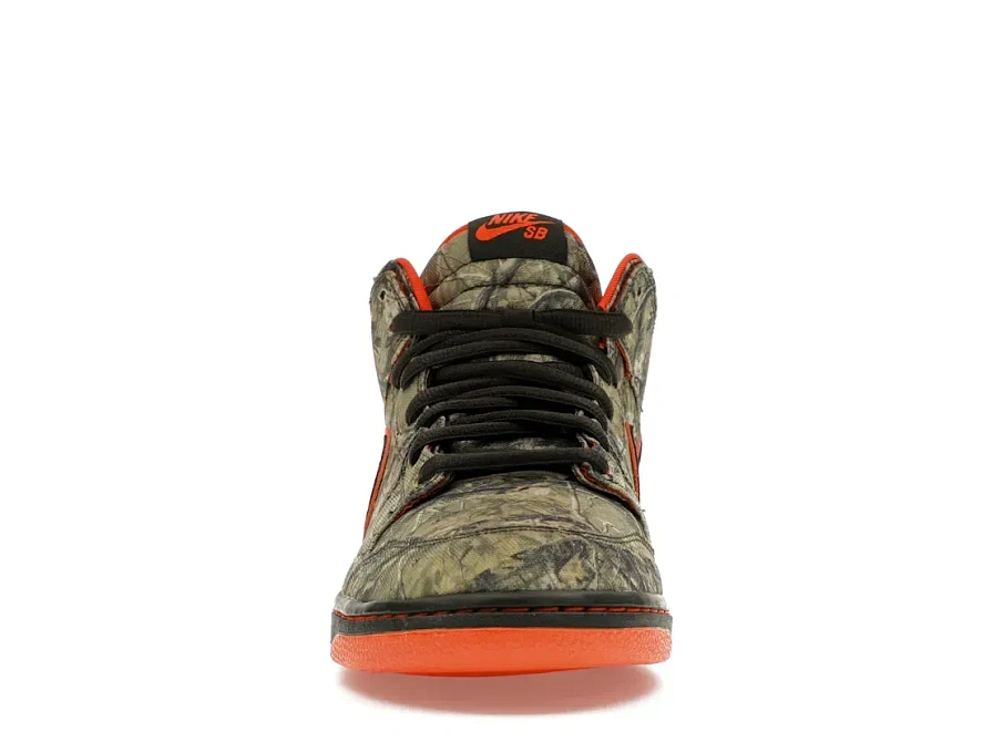 Фото № 2 с приближением к товару «‎Nike SB Dunk Mid Real Tree Camo»