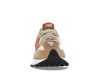 Фото № 2 с приближением к товару «‎New Balance 327»