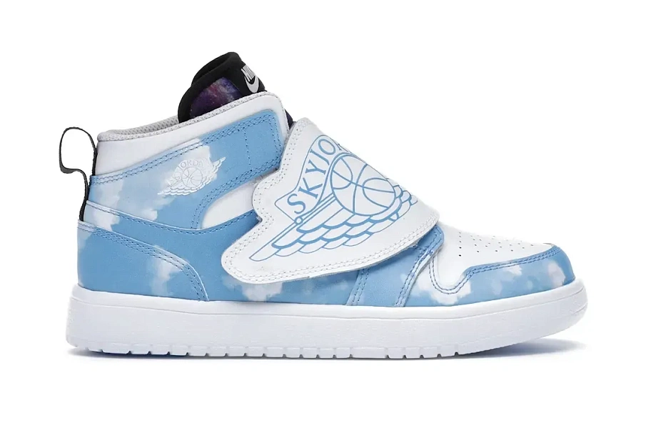 Фото № 1 с приближением к товару «‎Jordan Sky Jordan 1»