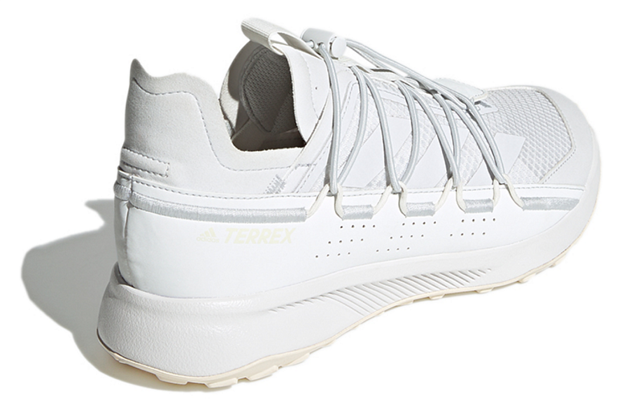 Фото № 4 с приближением к товару «‎adidas Terrex Voyager 21 White»