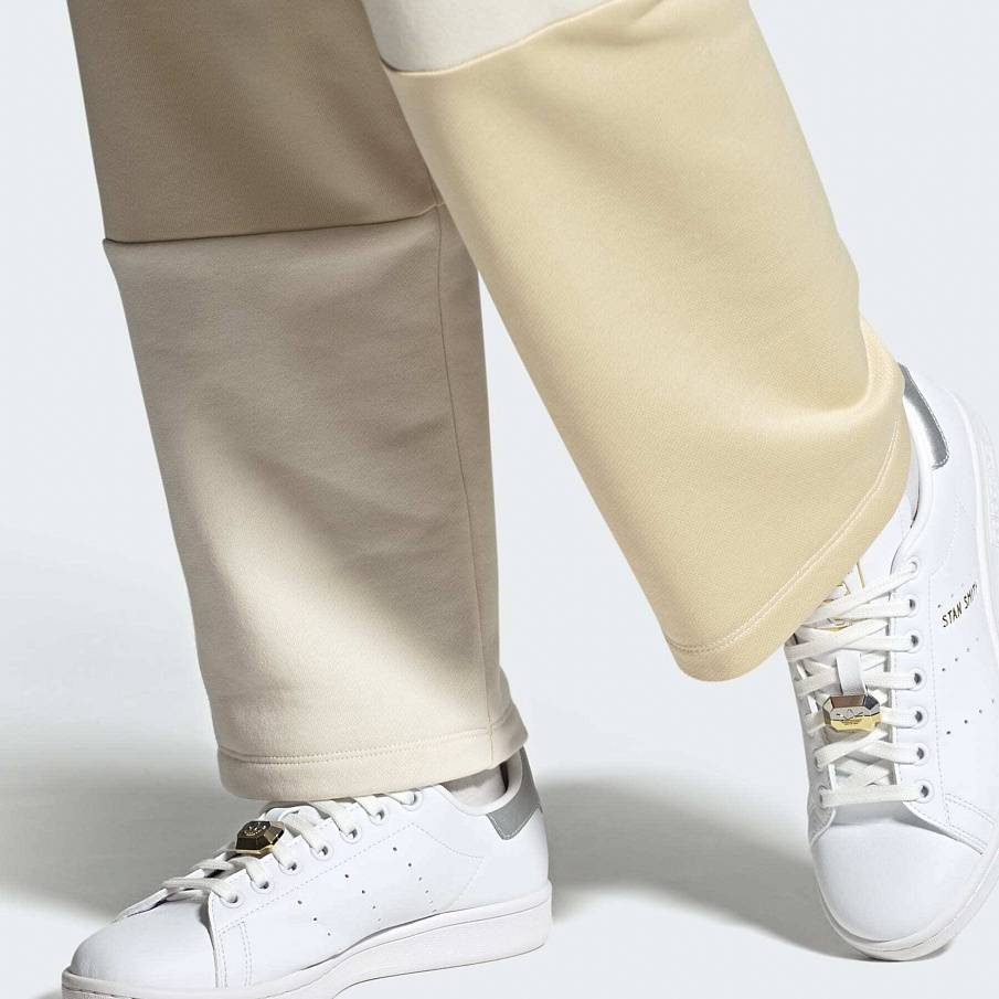 Фото № 1 с приближением к товару «‎Adidas Stan Smith »