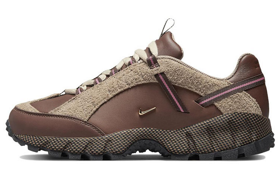 Фото № 1 с приближением к товару «‎Jacquemus Nike WMNS Air Humara LX Sports Casual Shoes Ale Brown and Gold»