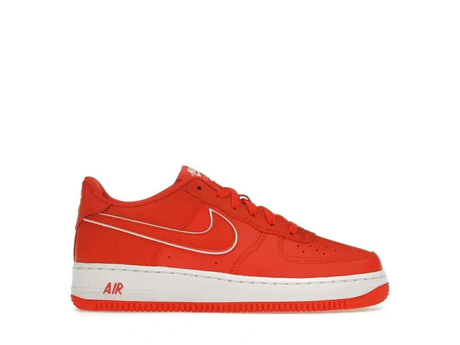 Фото № 1 с приближением к товару «‎Nike Air Force 1 Low»