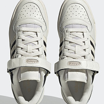 Фото № 2 с приближением к товару «‎Adidas Forum »