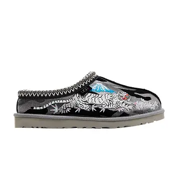 Palace x UGG Tasman Slipper Black Camo - 1