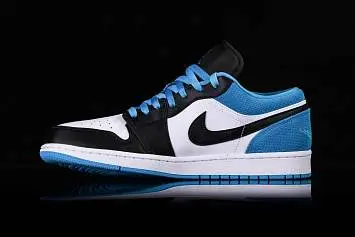 Nike Air Jordan 1 Retro SE Laser  - 2