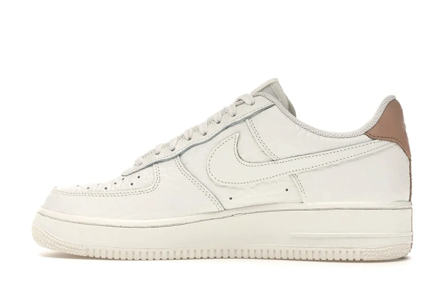 Фото № 5 с приближением к товару «‎Nike Air Force 1 Low 07 PRM Sail Vachetta Tan Sail»