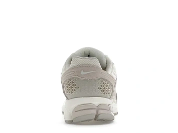 Nike Zoom Vomero 5 - 4