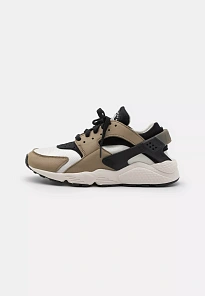 Фото № 1 с приближением к товару «‎AIR HUARACHE UNISEX»
