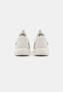 Фото № 2 с приближением к товару «‎Puma Resolve Smooth »