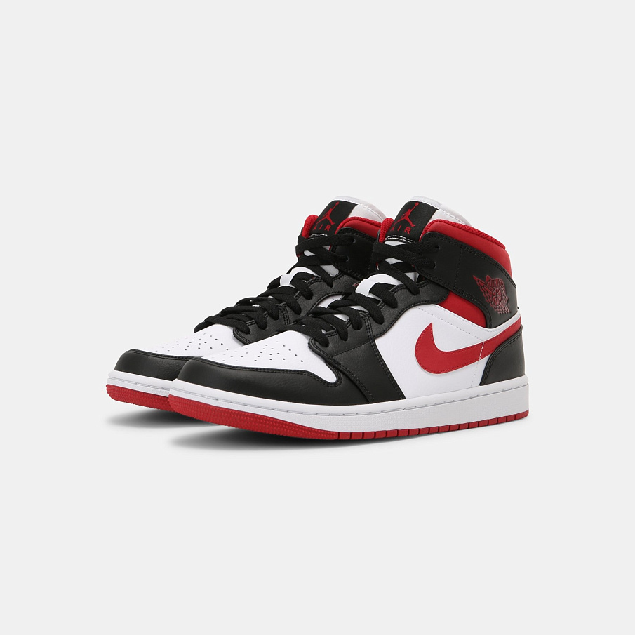 Фото № 4 с приближением к товару «‎Air Jordan 1 »