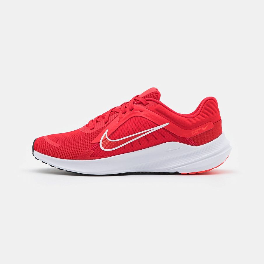 Фото № 1 с приближением к товару «‎Nike Quest 5»