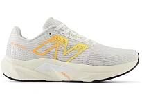 Фото № 1 с приближением к товару «‎New Balance FuelCell Propel v5»