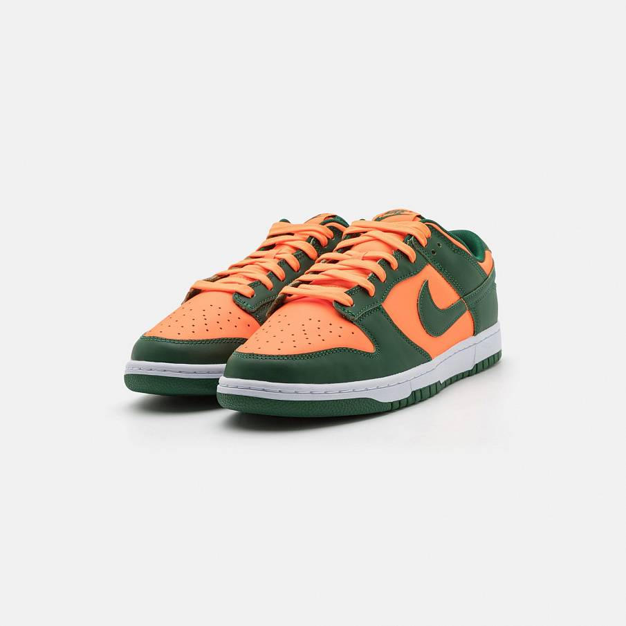 Фото № 2 с приближением к товару «‎Nike Dunk Retro »