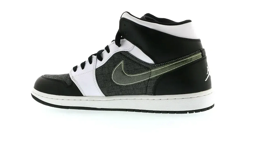 Фото № 3 с приближением к товару «‎Jordan 1 Retro Fathers Day Black White»