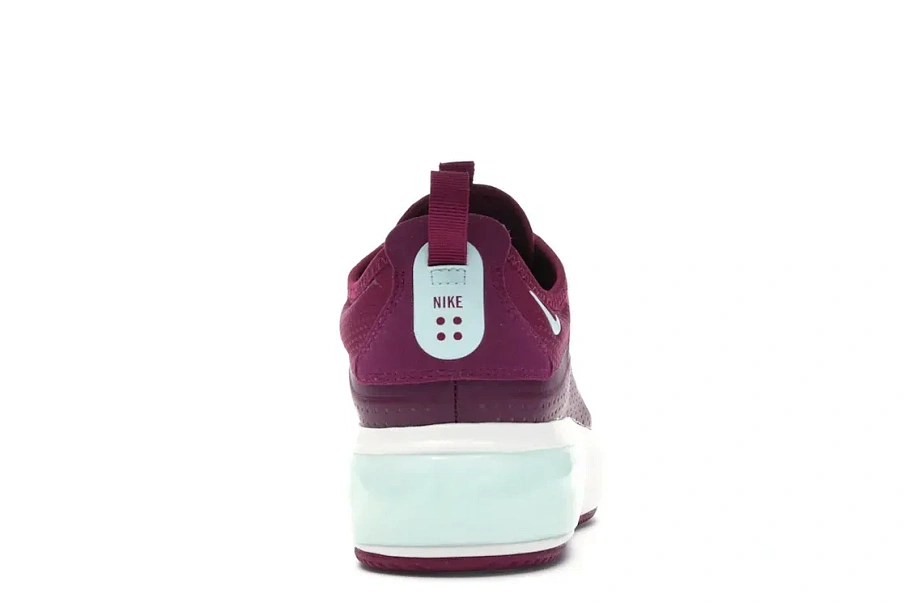 Фото № 4 с приближением к товару «‎Nike Air Max Dia True Berry»