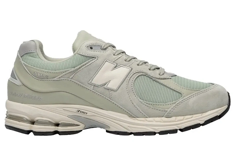 Фото № 1 с приближением к товару «‎New Balance 2002R»