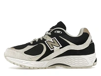 Фото № 3 с приближением к товару «‎New Balance 2002R»