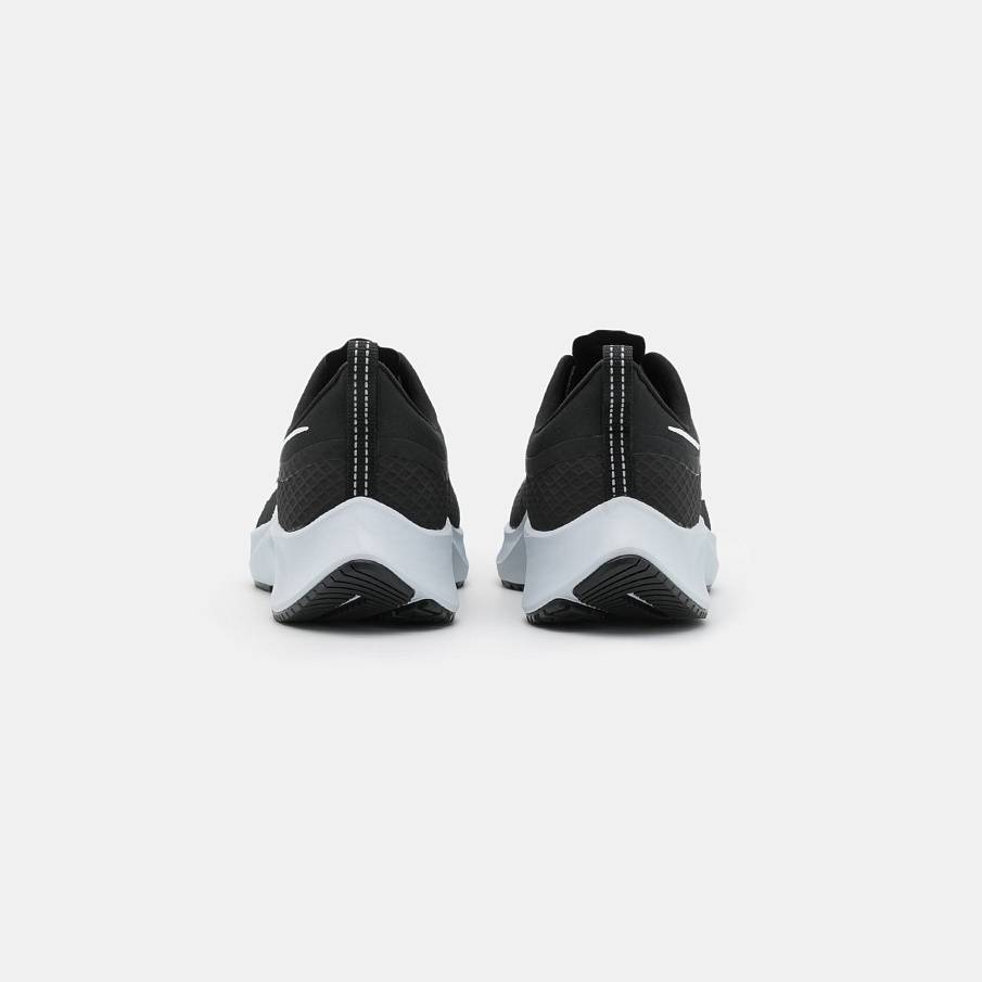 Фото № 3 с приближением к товару «‎Nike Air ZM Pegasus Shield»