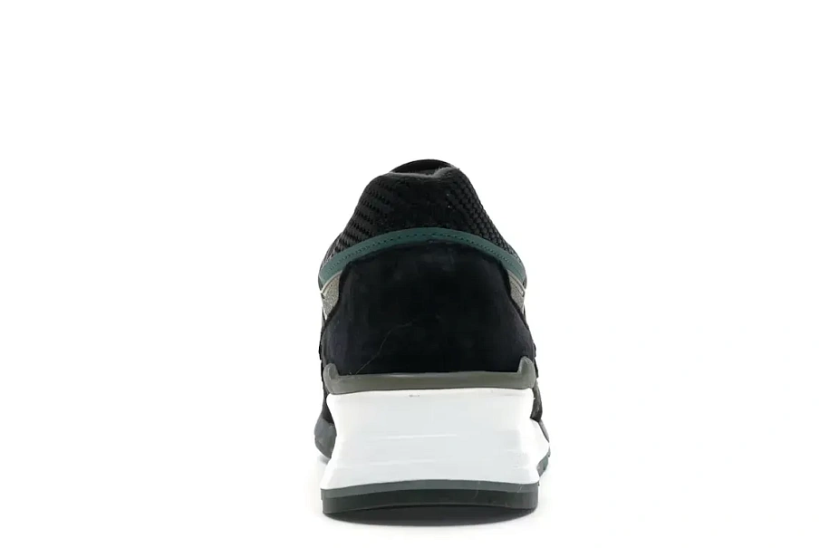 Фото № 4 с приближением к товару «‎New Balance 997»