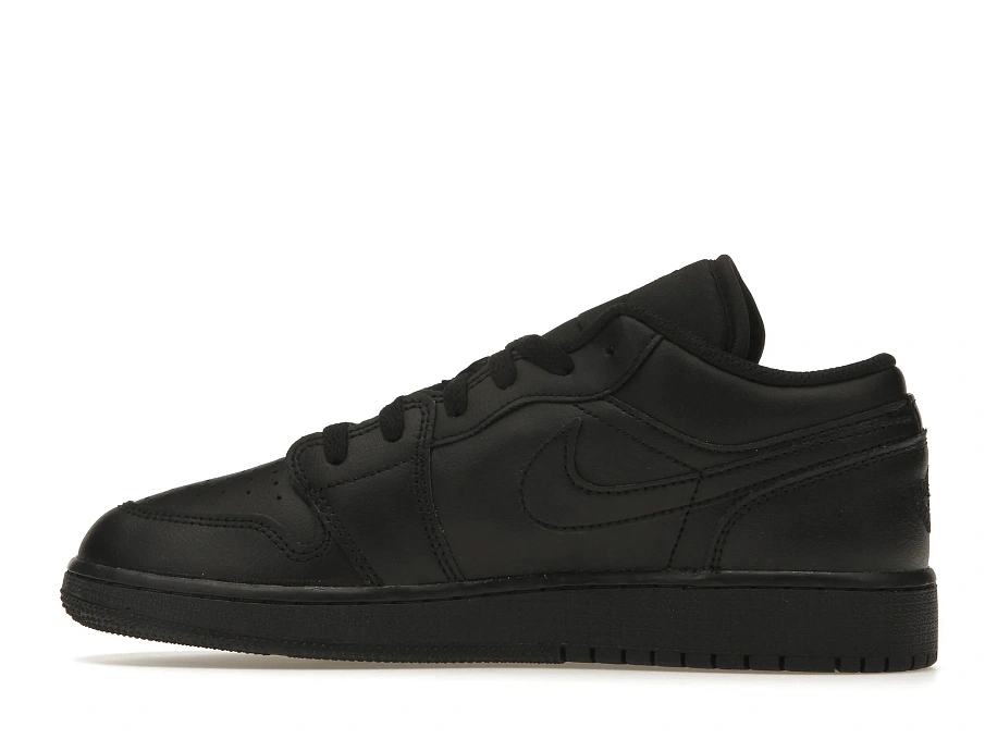 Фото № 5 с приближением к товару «‎Jordan 1 Low Triple Black (2022) »