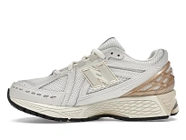 Фото № 3 с приближением к товару «‎New Balance 1906R»