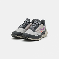 Фото № 2 с приближением к товару «‎Nike Wmns Air Winflo 9 Shield»