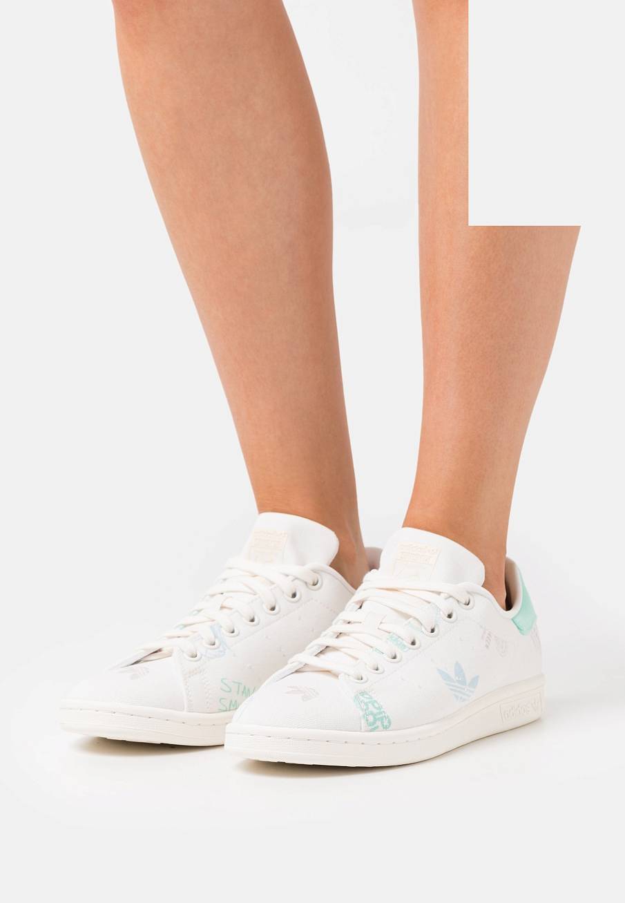 Фото № 2 с приближением к товару «‎Adidas Stan Smith »