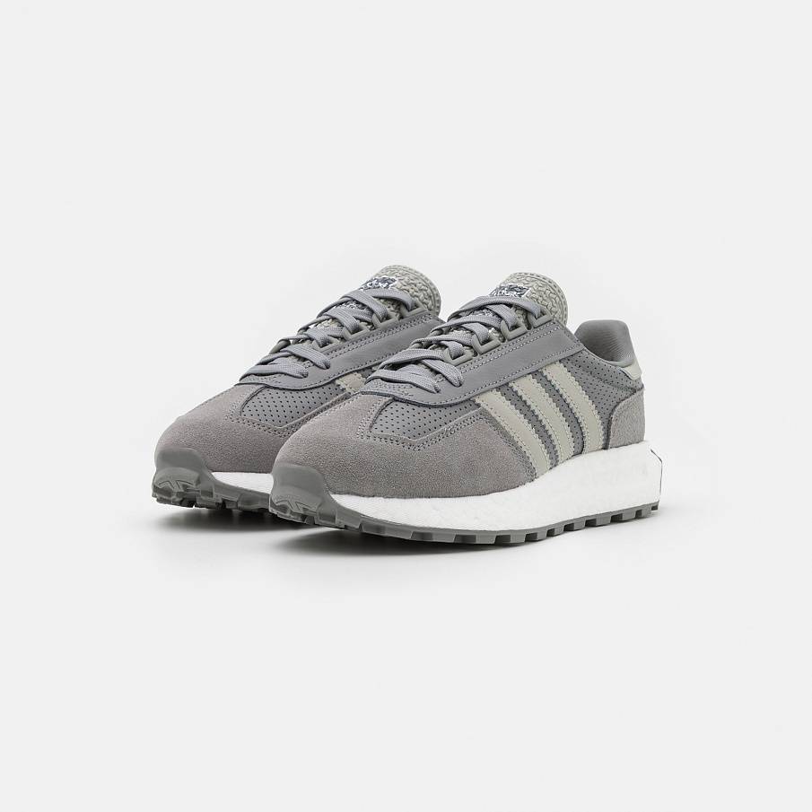 Фото № 2 с приближением к товару «‎Adidas Retropy E5 »