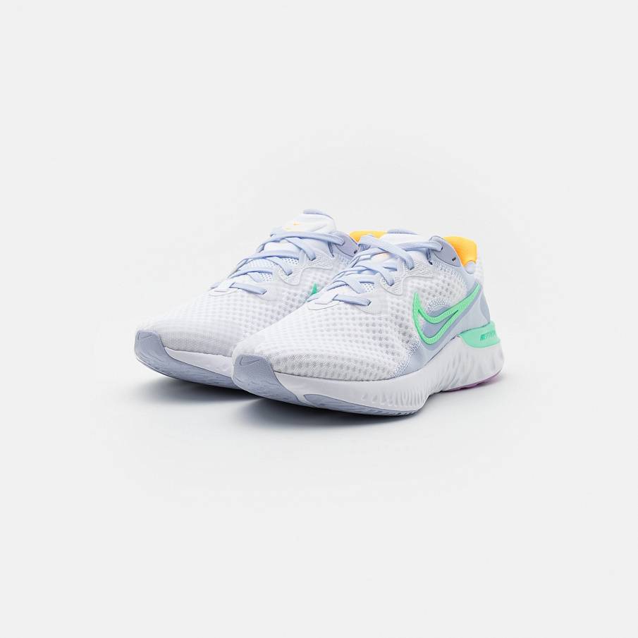 Фото № 2 с приближением к товару «‎Nike Renew 2 »